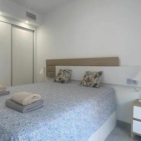 Moderno A 200m De La Playa Apartment Torrevieja